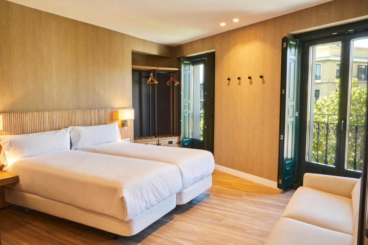 Latroupe Prado Hostel Madryt Zewnętrze zdjęcie