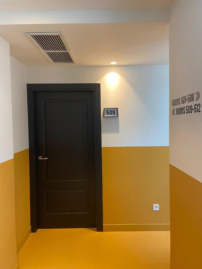 Latroupe Prado Hostel Madryt Zewnętrze zdjęcie